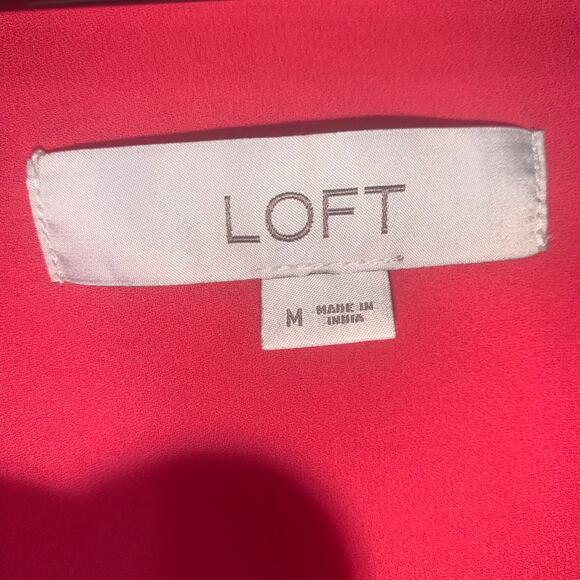 Loft Women's Coral Blouse Medium 3/4 Button - Picture 4 of 6